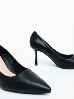 Zafrani fekete női magassarkú cipő ökológiai bőrből