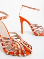 Atrina narancssárga női magassarkú szandál textil anyagból