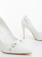 Vamora fehér női magassarkú cipő ökológiai bőrből