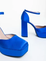 Brilia kék női magassarkú cipő textil anyagból