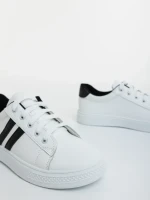 Mivara fekete fehér női sportcipő ökológiai bőrből