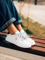 Catiopia fekete fehér női sportcipő ökológiai bőrből