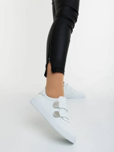 Mikana fehér női sportcipő ökológiai bőrből