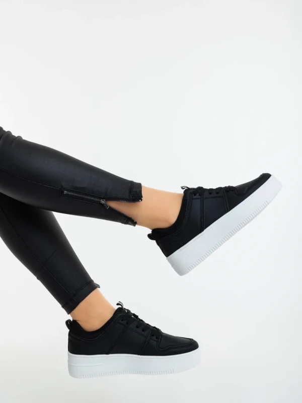 Sikara fekete fehér női sportcipő ökológiai bőrből