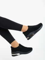 Zaruka fekete női sportcipő textil anyagból