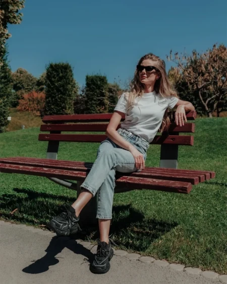 Lotiva fekete női sportcipő ökológiai bőrből és textil anyagból