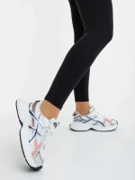 Elle fehér és rózsaszin női sportcipő ökológiai bőrből és textil anyagból