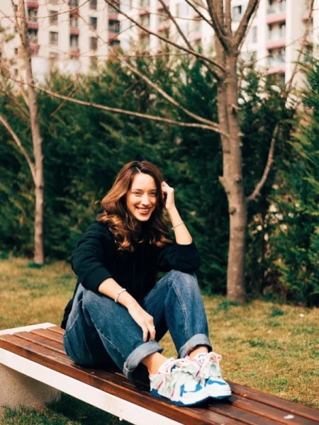 Osiana rózsaszin és kék női sportcipő ökológiai bőrből