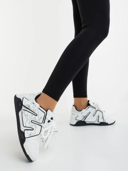 Osiana fekete fehér női sportcipő ökológiai bőrből