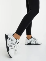 Osiana fekete fehér női sportcipő ökológiai bőrből