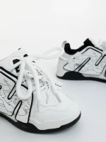 Osiana fekete fehér női sportcipő ökológiai bőrből