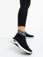 Irenia fekete fehér női sportcipő textil anyagból