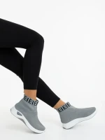 Irenia szürke női sportcipő textil anyagból