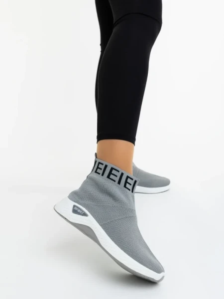 Irenia szürke női sportcipő textil anyagból