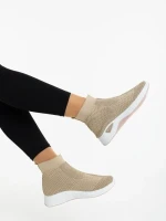 Siara bézs női sportcipő textil anyagból