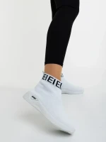 Irenia fehér női sportcipő textil anyagból