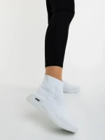 Siara fehér női sportcipő textil anyagból