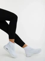 Siara fehér női sportcipő textil anyagból