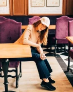 Alenia fekete női sportcipő textil anyagból