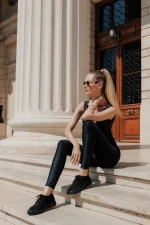 Alenia fekete női sportcipő ezüstszinű betétekkel textil anyagból