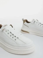 Kenney fehér és bézs férfi sportcipő ökológiai bőrből