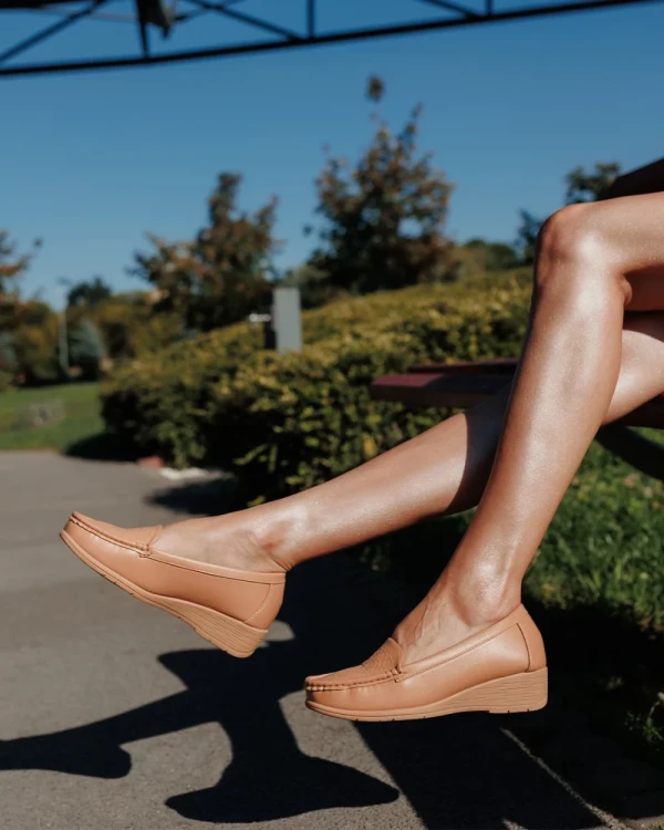 Belora tevebarna női félcipő ökológiai bőrből