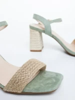 Astaria zöld női magassarkú szandál textil anyagból