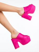 Lazara fukszia női papucs textil anyagból