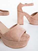 Elenia rózsaszin női magassarkú szandál textil anyagból