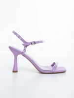 Anzira lila női magassarkú szandál textil anyagból