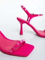 Anzira fukszia női magassarkú szandál textil anyagból