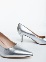 Maera ezüstszinű női magassarkú cipő ökológiai bőrből