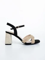 Rosea fekete női magassarkú szandál textil anyagból
