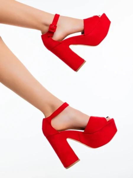 Elenia piros női magassarkú szandál textil anyagból
