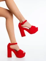 Elenia piros női magassarkú szandál textil anyagból