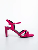 Lavania rózsaszin női magassarkú szandál textil anyagból