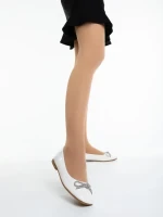 Ativa fehér női balerina lakkozott ökológiai bőrből