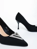 Mezara fekete női magassarkú cipő textil anyagból