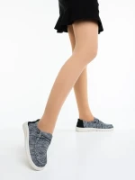 Maziva fekete női alkalmi cipő textil anyagból