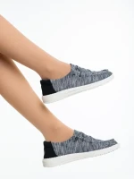 Maziva fekete női alkalmi cipő textil anyagból