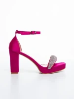 Menara rózsaszin női magassarkú szandál textil anyagból