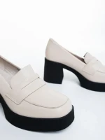 Mevara bézs és fekete női félcipő ökológiai bőrből