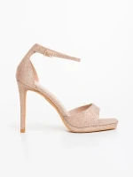 Cadara pezsgőszinű női szandál textil anygaból