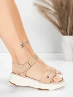 Valódi bőrből készült női szandál 036 Őszibarack | Adv... » MeiMall.hu