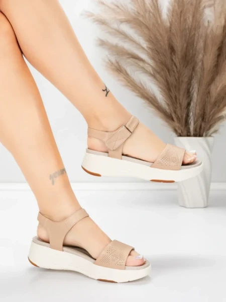 Valódi bőrből készült női szandál 037 Őszibarack | Adv... » MeiMall.hu