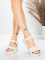 Valódi bőrből készült női szandál 037 Krém | Advancer » MeiMall.hu