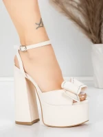 Vastag sarkú szandál és platform 3KV52 Bézs | Mei » MeiMall.hu
