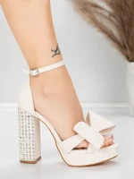 Vastag sarkú szandál és platform 5KV72 Bézs | Mei » MeiMall.hu
