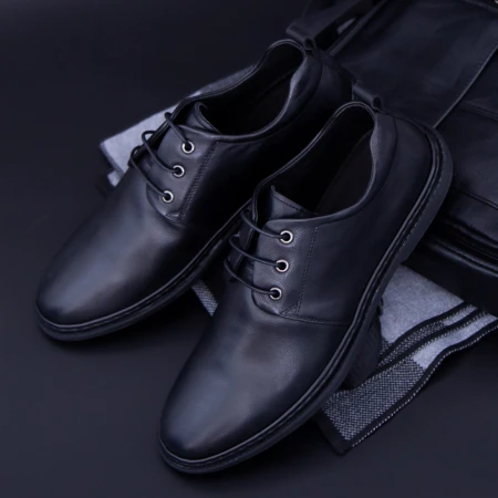Elegáns férfi cipő természetes bőrből KL6805 Fekete (M44) Stephano