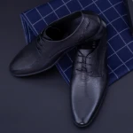 Elegáns férfi cipő természetes bőrből QF576-K51 Fekete (M45) Stephano